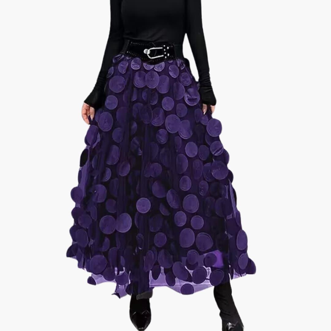 Women's High-Waisted Maxi Skirt with Pleated Details and Flowing Design