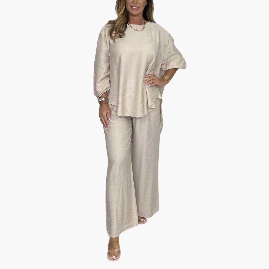 Women's Two-Piece Set with Wide-Leg Trousers and Relaxed Top