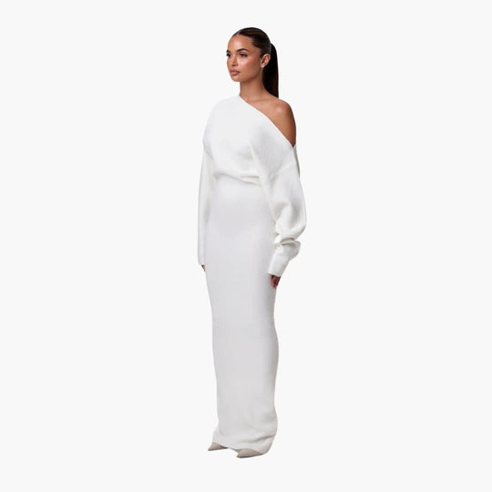 Women's Maxi Dress with Sleeveless Design and Flattering Silhouette