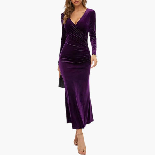 Women's Velvet Maxi Dress with Flowing Silhouette and Formal Fit