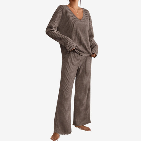 Women’s Ribbed Two-Piece Lounge Set with Long Sleeve Top and Trousers