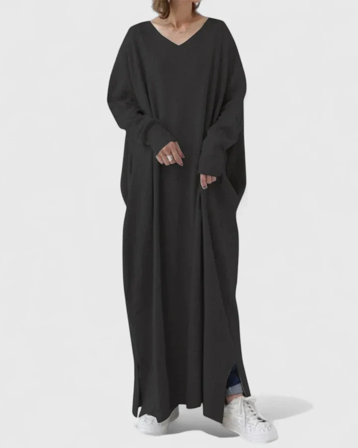 Women's Sophisticated Dress with Minimalist Design and Relaxed Fit