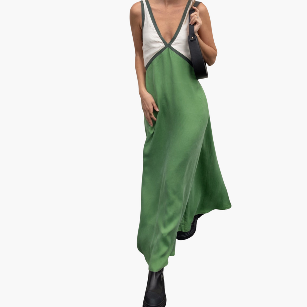 Women’s Maxi Dress with V-Neck and Colour-Block Design