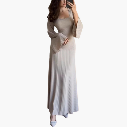 Women's Maxi Dress with Long Sleeves and Flattering Fit