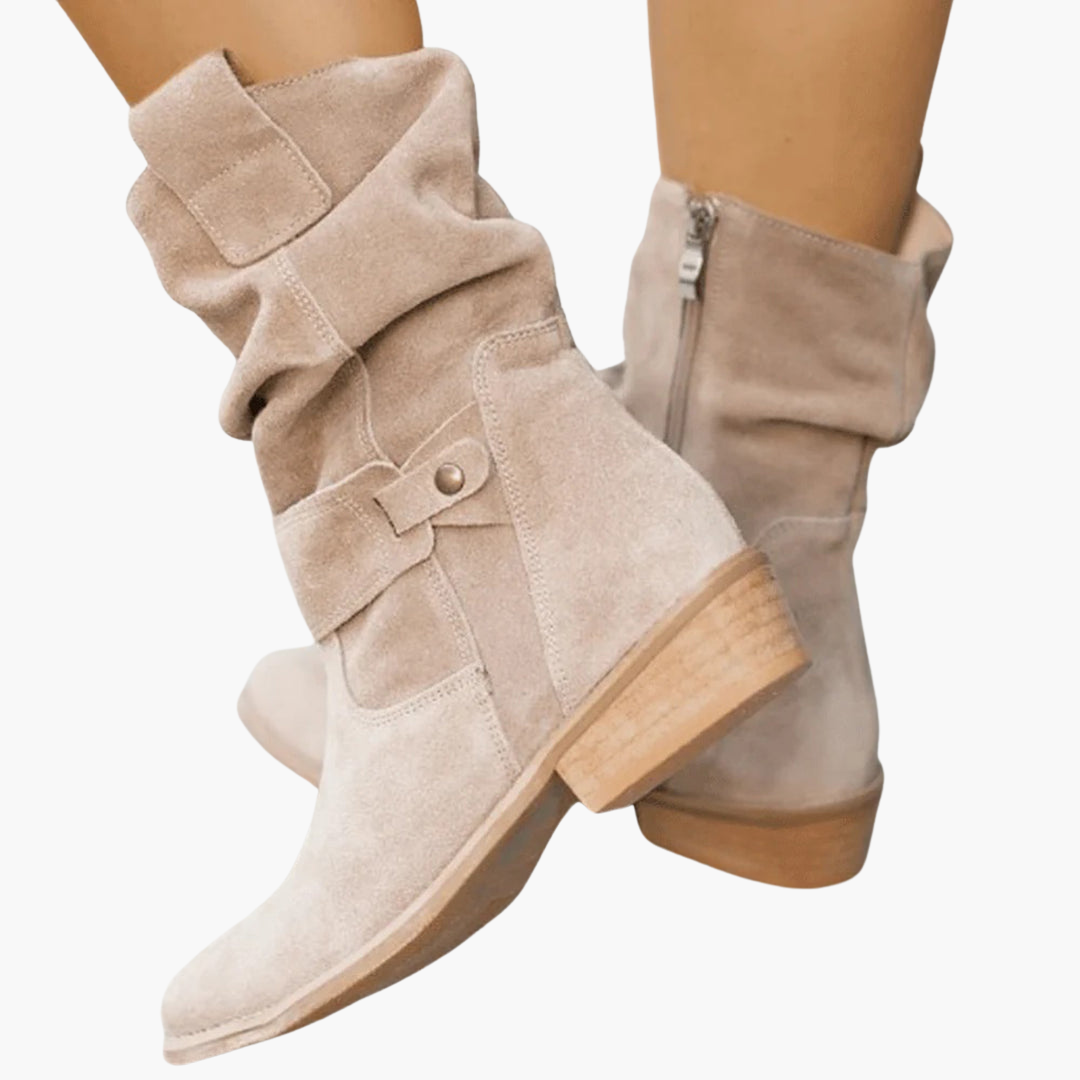 Women’s Boots with Padded Insole and Flexible Sole