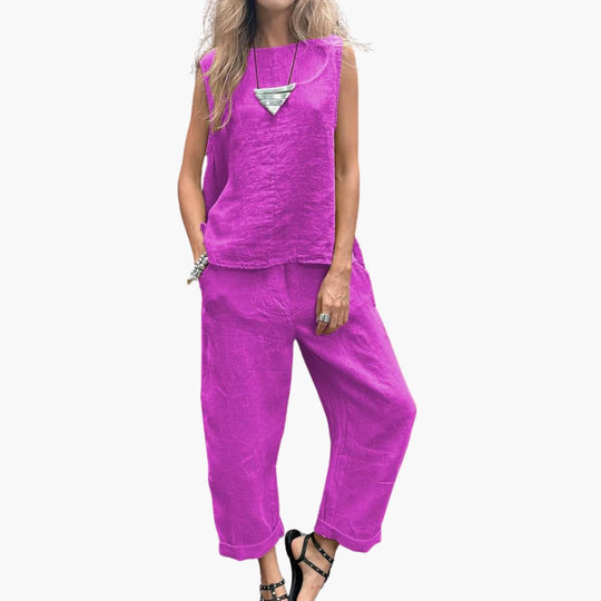 Women’s two-piece set with sleeveless top and trousers