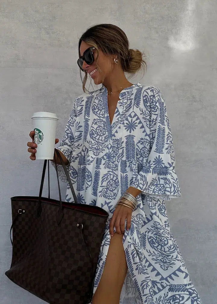 Women's Fashion Print Dress with Flattering Fit and Knee-Length Cut