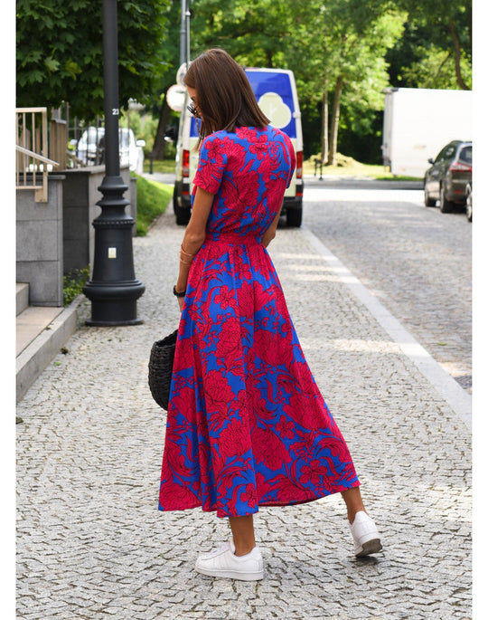 Women's V-Neck Dress with Floral Print and Sleeveless Design