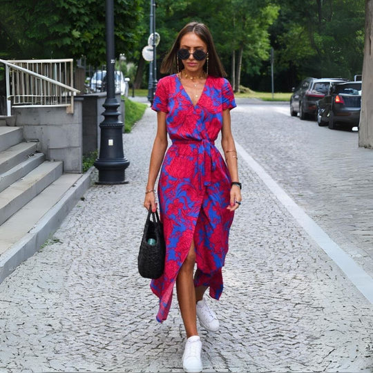 Women's V-Neck Dress with Floral Print and Sleeveless Design