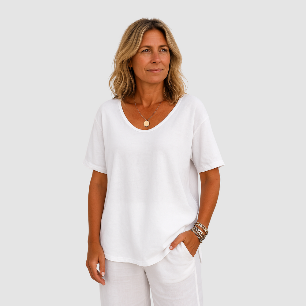 Women's T-Shirt with Loose Fit and Soft Fabric