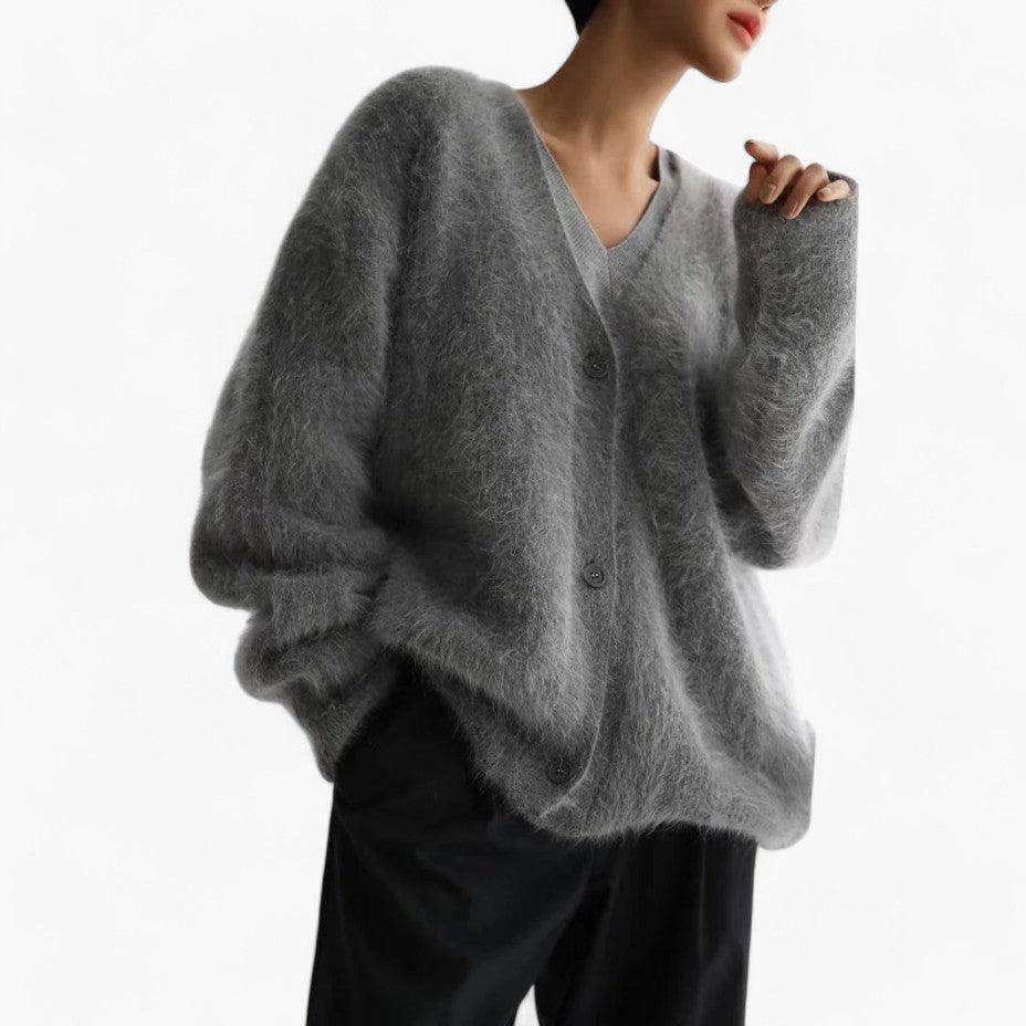 Women’s V-Neck Jumper with Long Sleeves and Relaxed Fit