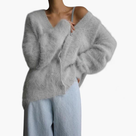 Women’s V-Neck Jumper with Long Sleeves and Relaxed Fit