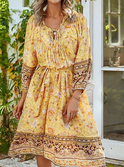 Women Boho Bohemian Chic knee-length dress with V-Neck for Travel